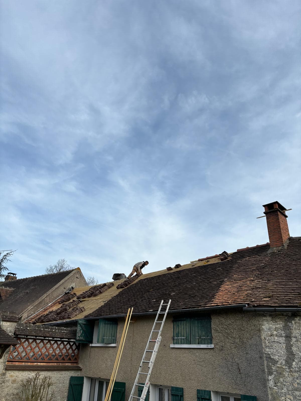 Réfection de toiture par l'équipe JCD Rénovation dans l'agglomération Montargoise (photo 54)