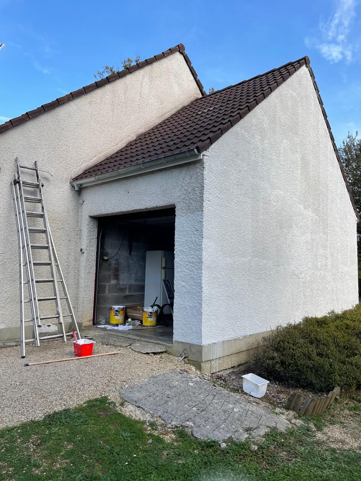 Chantier de couverture avec échafaudage sécurisé par JCD Rénovation (photo 65)