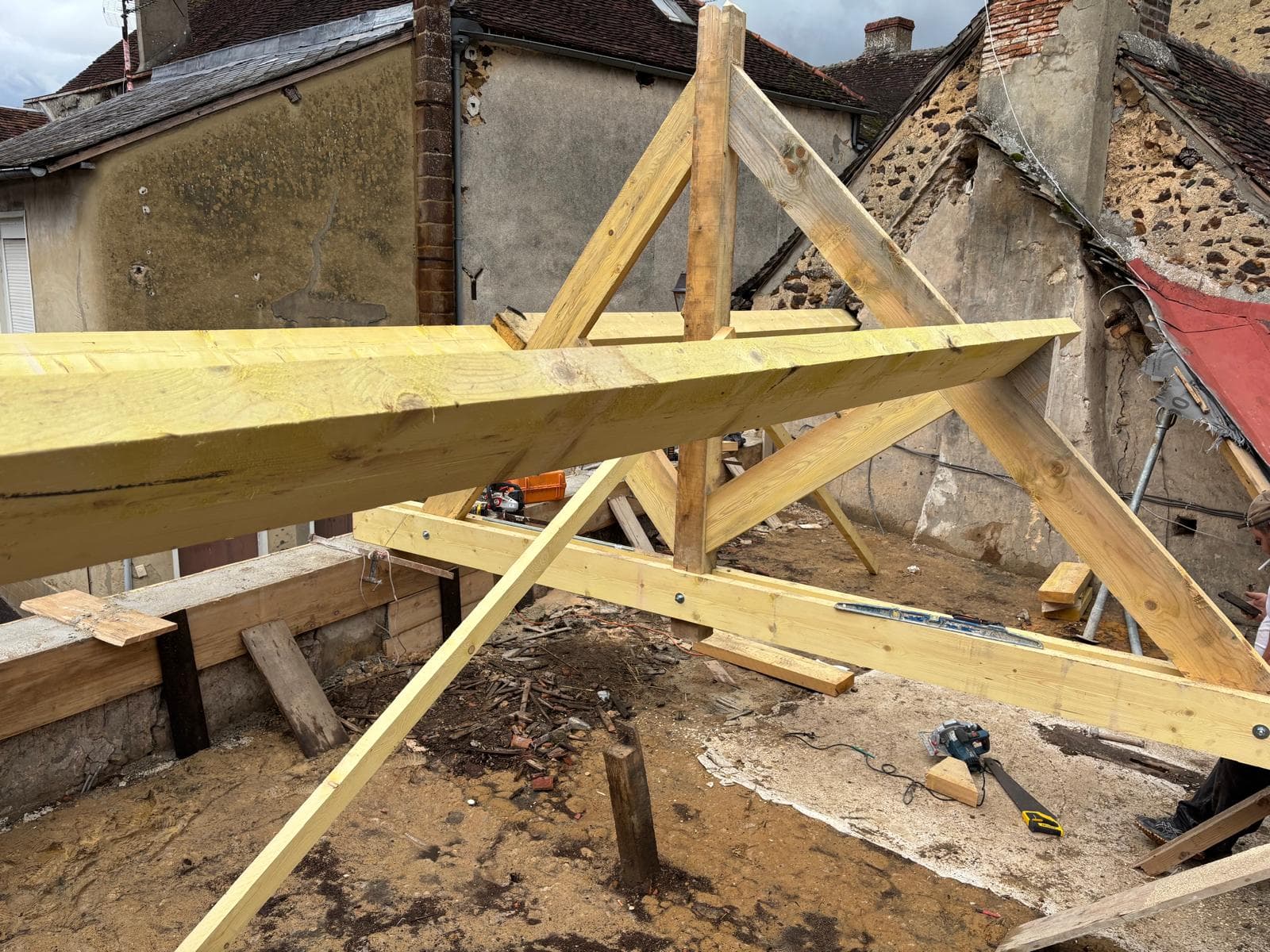 Liteaunage et écran sous-toiture posés par JCD Rénovation (chantier 14).